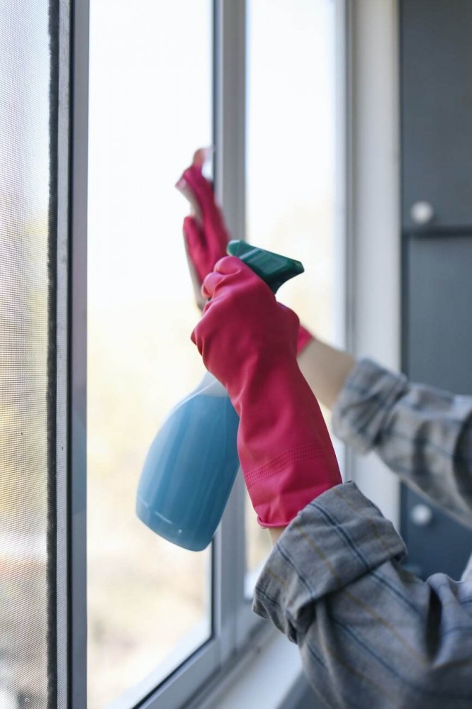 Window washing tips for London homeowners