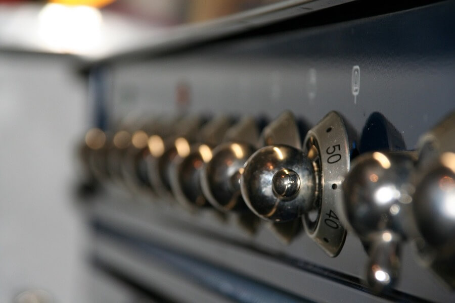 How to Clean an Oven