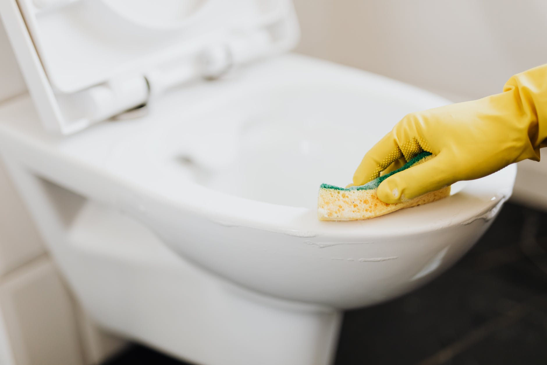 post-tenancy-cleaning-chafford-hundred-rm16 Professional move out cleaning near F8R3 64 Grays, United Kingdom