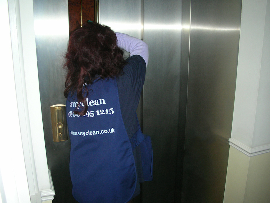 communal-area-cleaning-companies-london Communal Areas Cleaning Companies in London